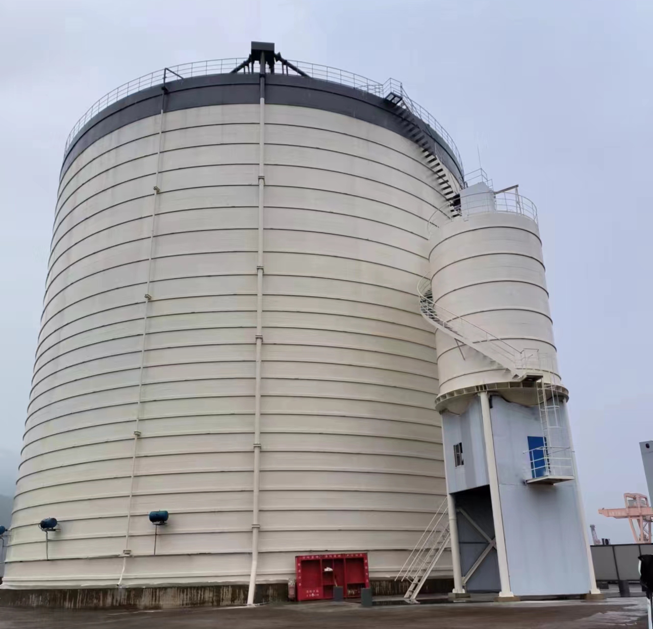 林周10万吨水泥钢板库